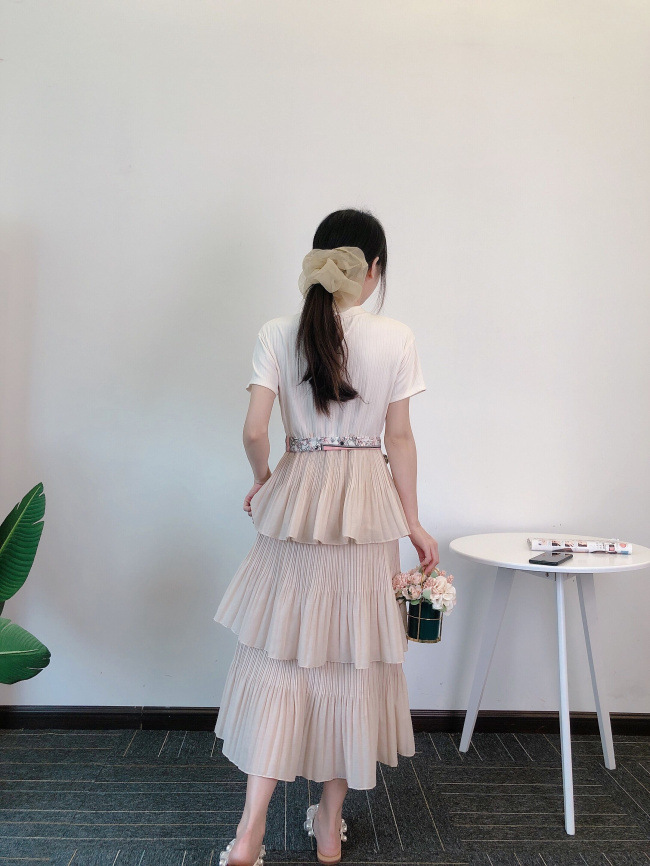 Herlipto Garden Party Ruffled Midi Dress | www.kinderpartys.at