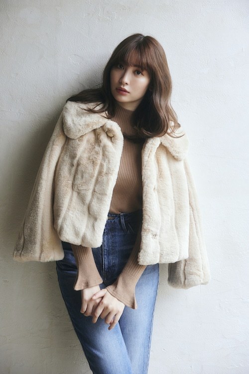 Winter Love Faux Fur Coat 最安値