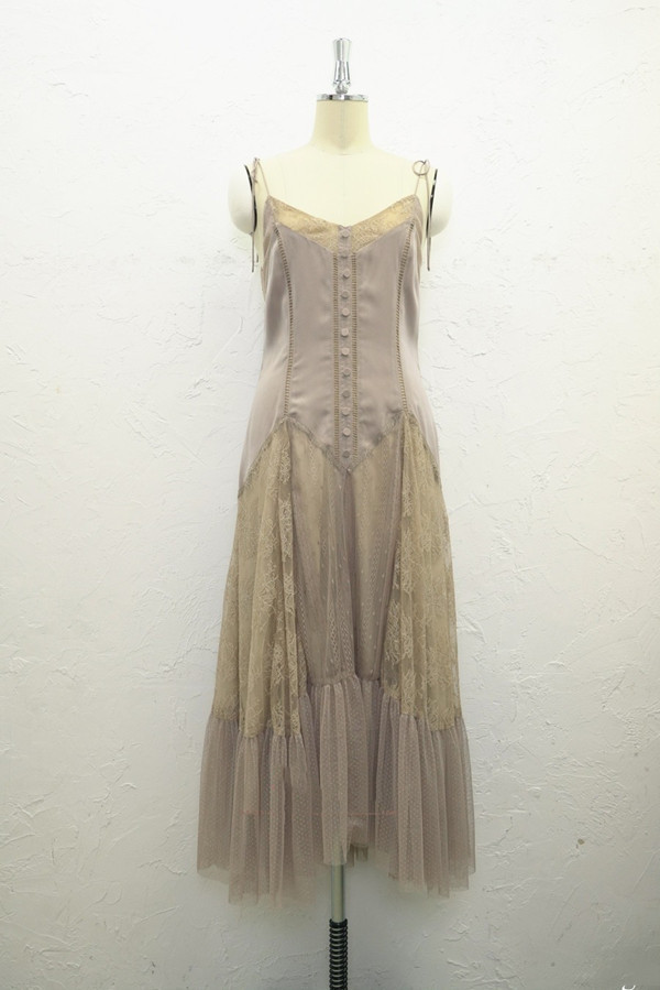 lace-trimmed satin cami dress 10/20に削除