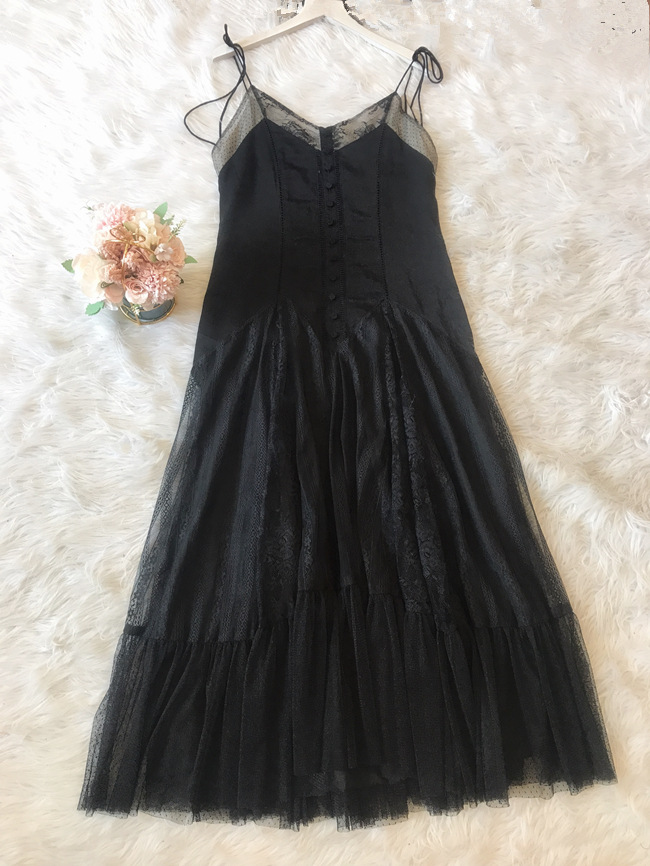 lace-trimmed satin cami dress 10/20に削除