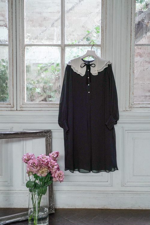 【お値下げ】Romantic Volume Sleeve Midi Dress